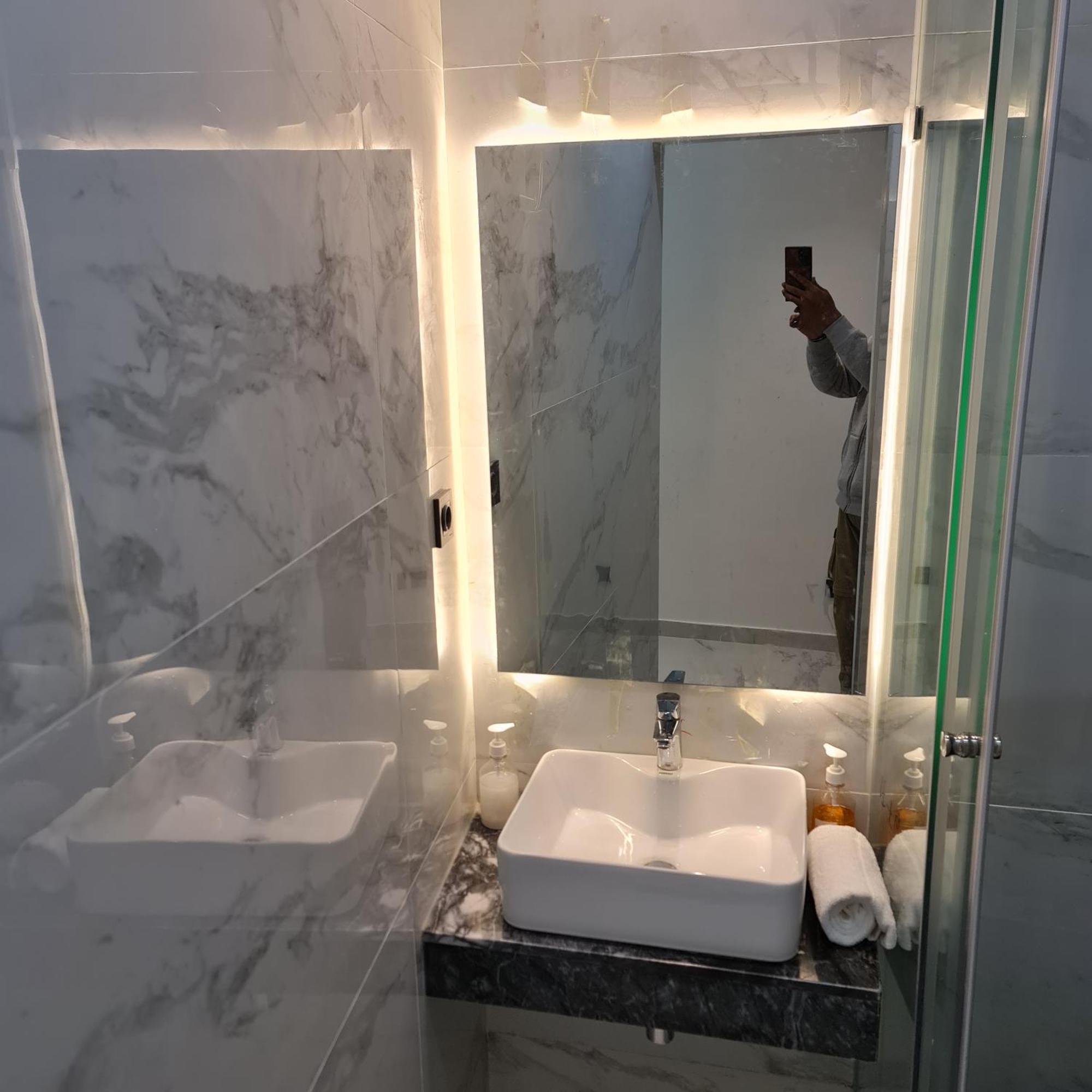 White Garden Hotel Мапуту Екстер'єр фото